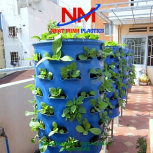 Thùng phuy nhựa 220 lít tận dụng làm tháp trồng rau hữu cơ 