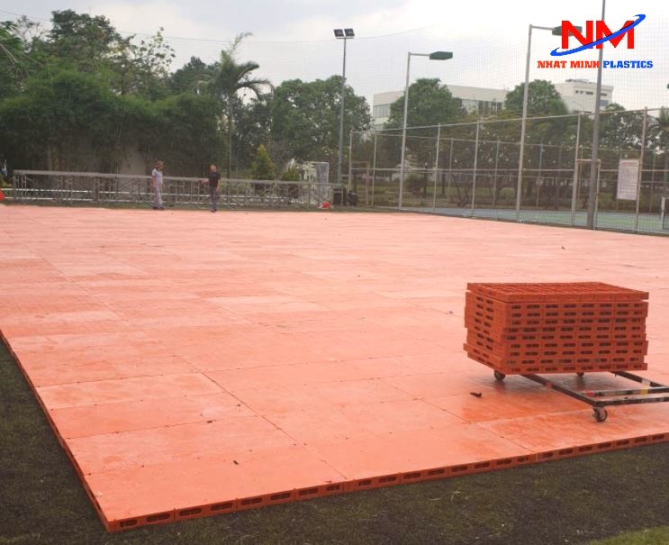 Cho thuê pallet nhựa tại Hà Nội để tổ chức các sự kiện ngoài trời cách chuyên nghiệp