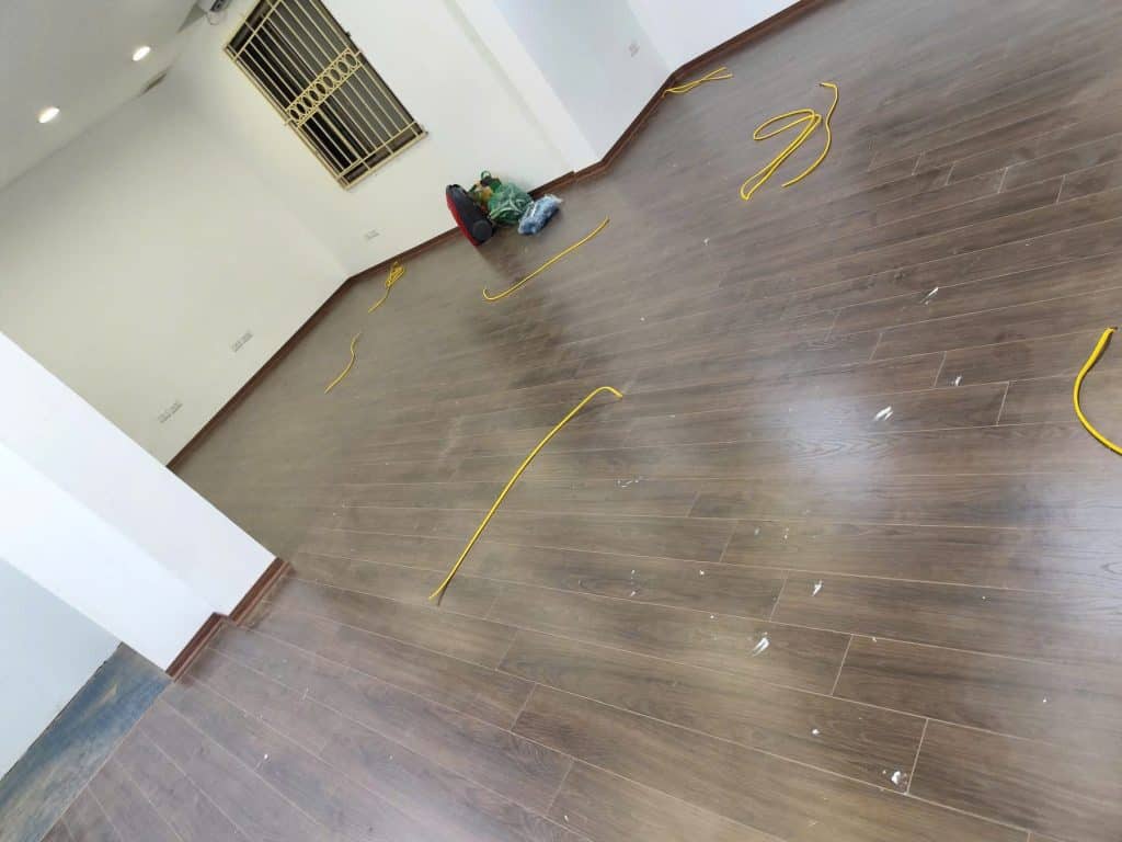 sàn gỗ công nghiệp